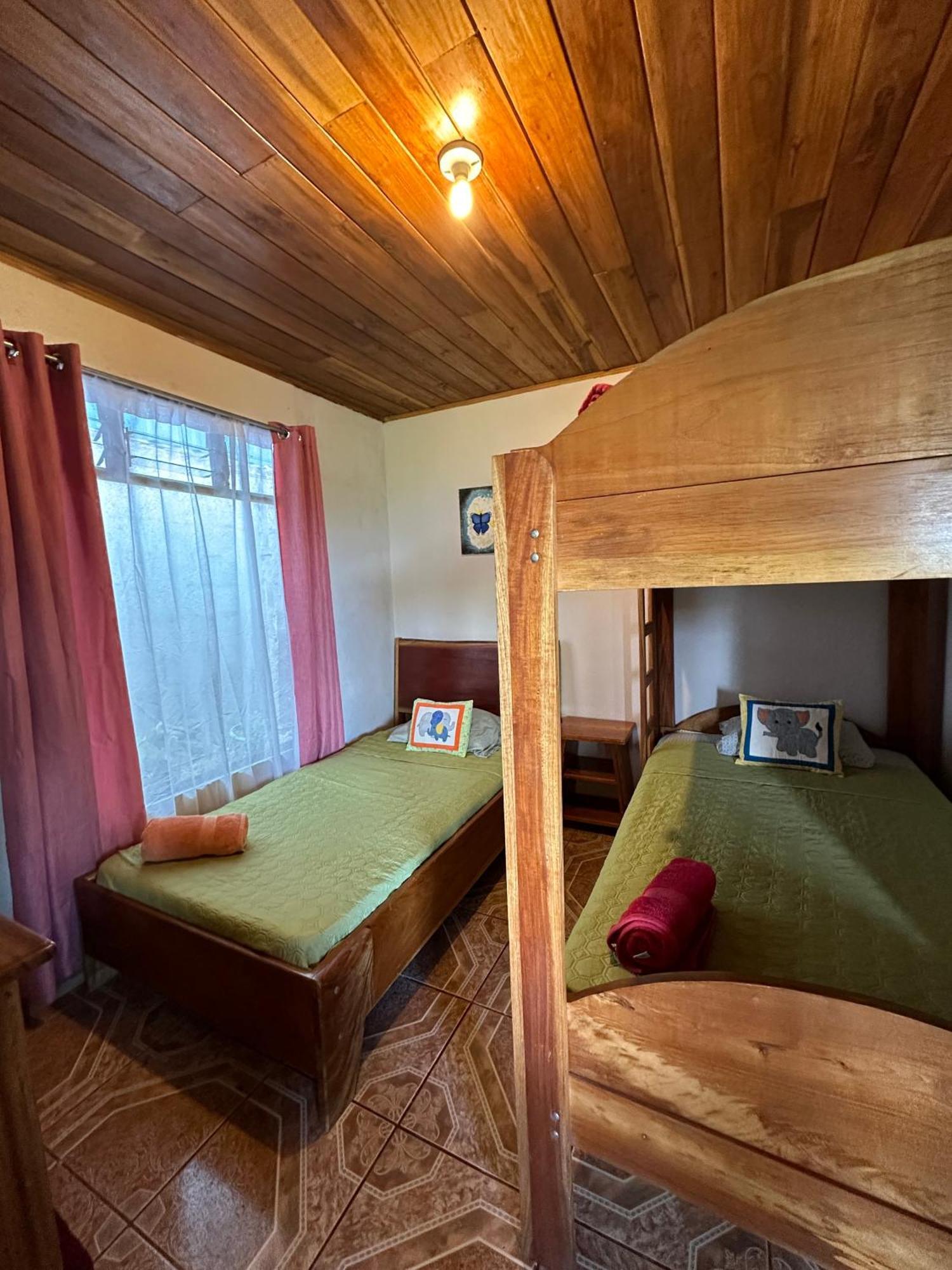 Lidia'S Mountain View Vacation Homes Monteverde Bagian luar foto