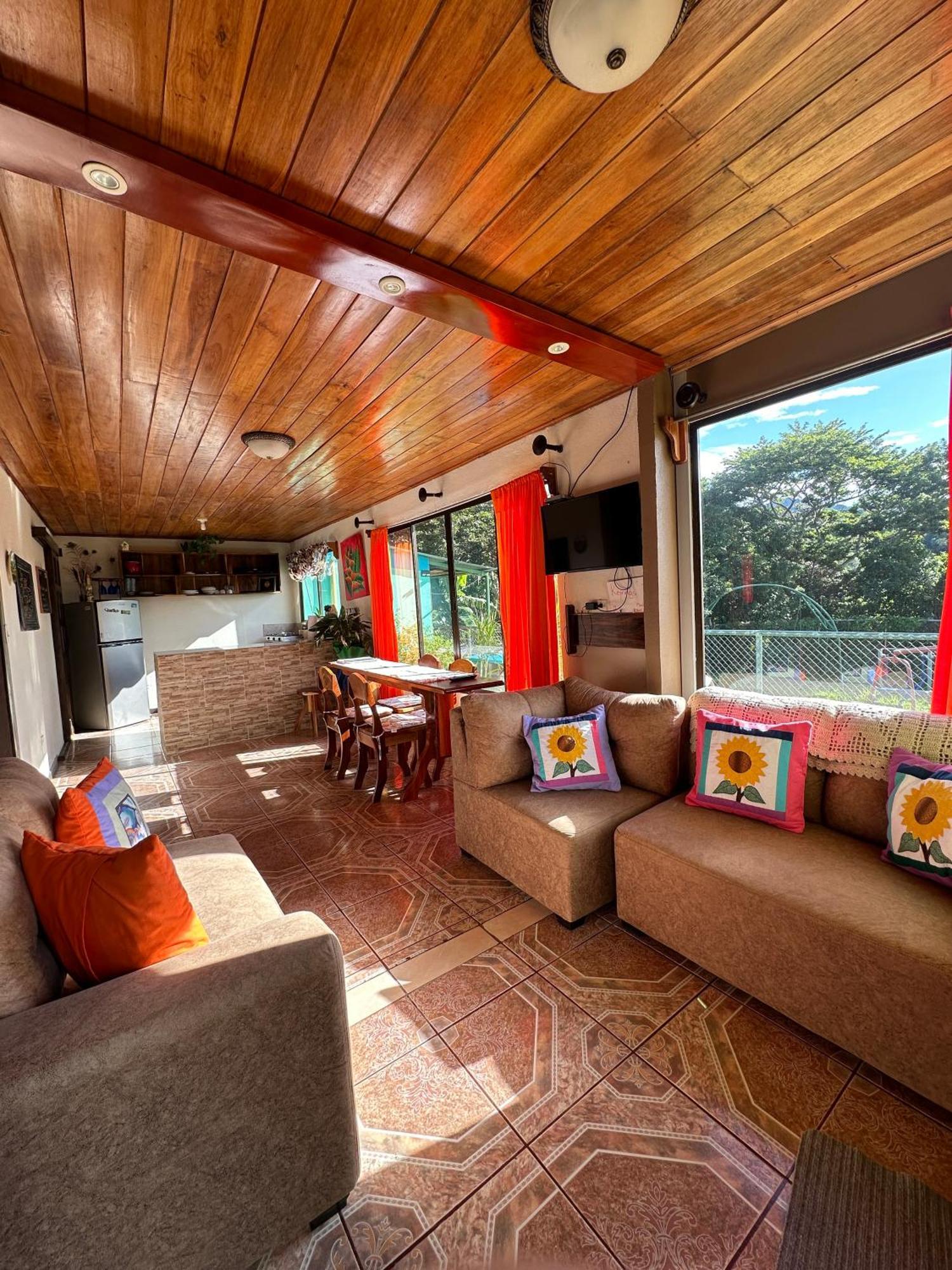 Lidia'S Mountain View Vacation Homes Monteverde Bagian luar foto